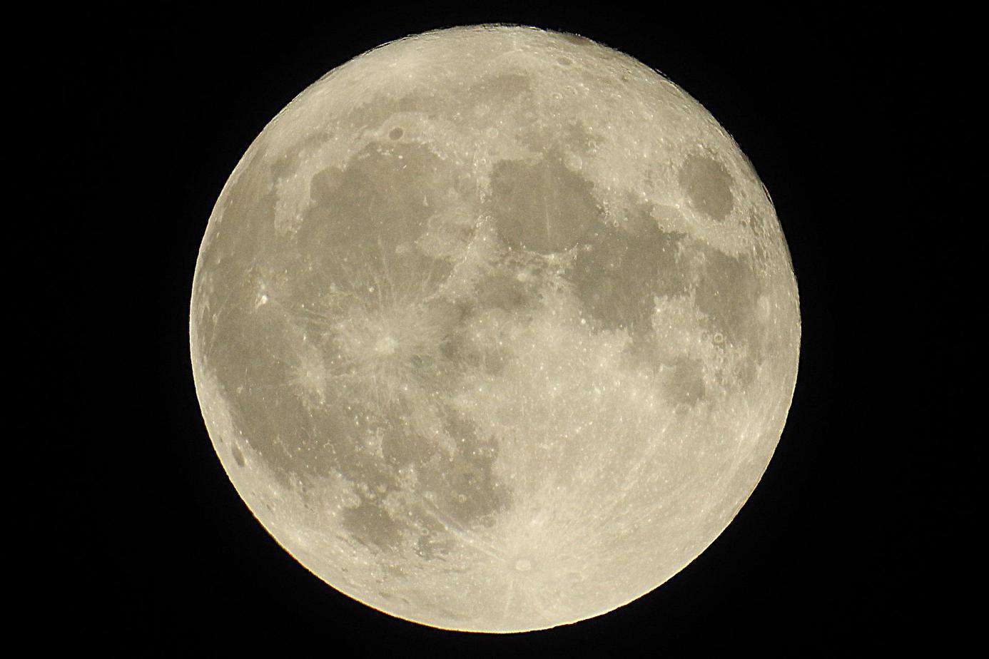 Pleine lune et sommeil : une pleine lune peut-elle affecter le sommeil ?